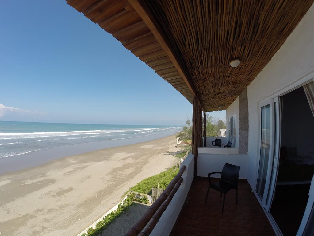 Sanctuary Puerto Cayo Lodge Room photo